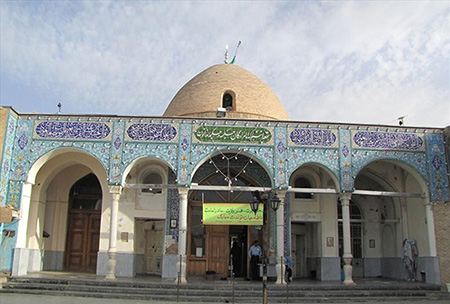 یکی از اماکن مذهبی و تاریخی شهرکرد، بارگاه امامزاده حلیمه و حکیمه خاتون است